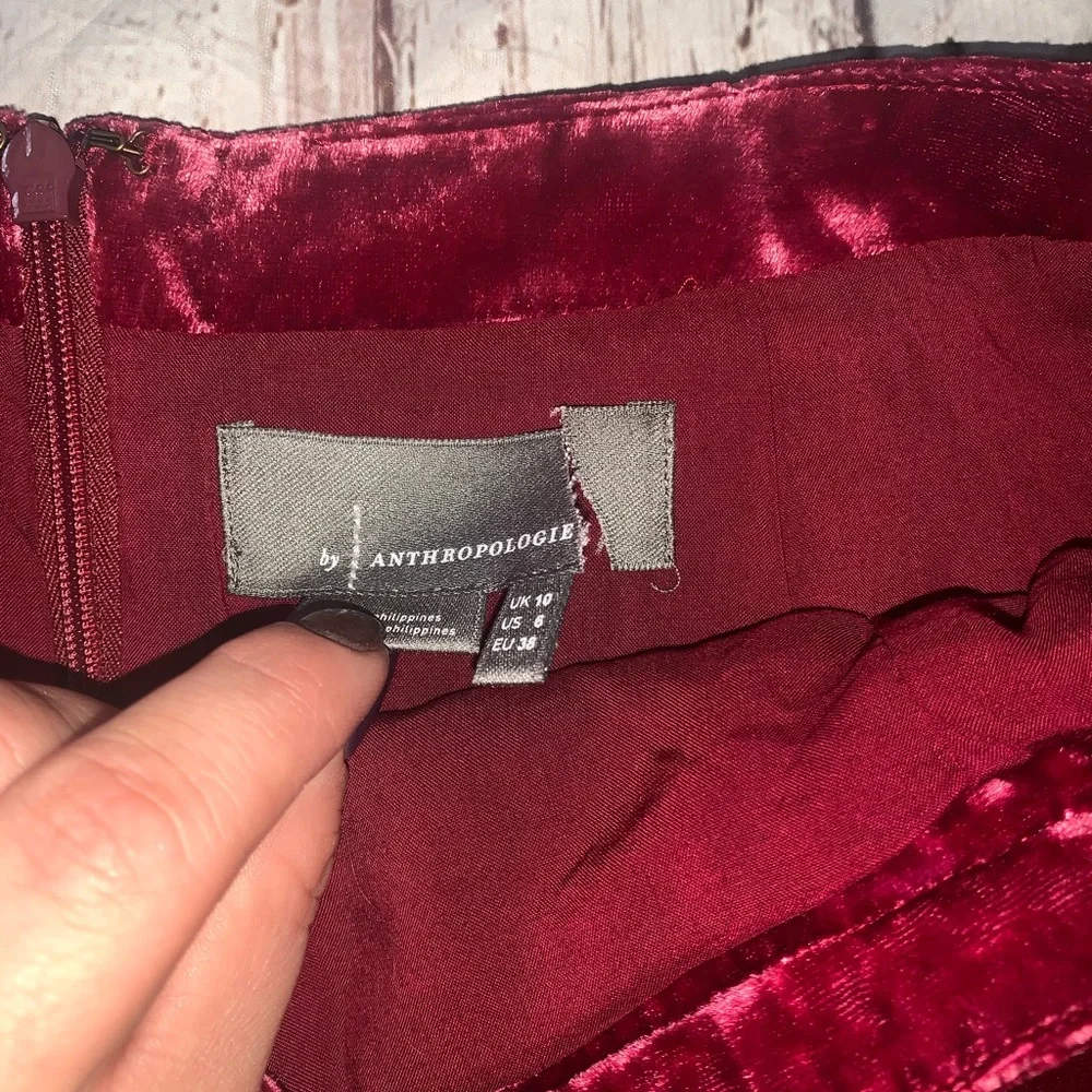 Anthropologie Monte velvet burgandy miniskirt 6 and 8
